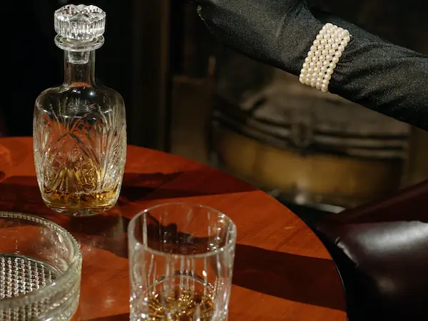 Elegant whisky tumblers ready for toasts on Burns Night, celebrating the spirit of Scotland and the poetry of Robert Burns.